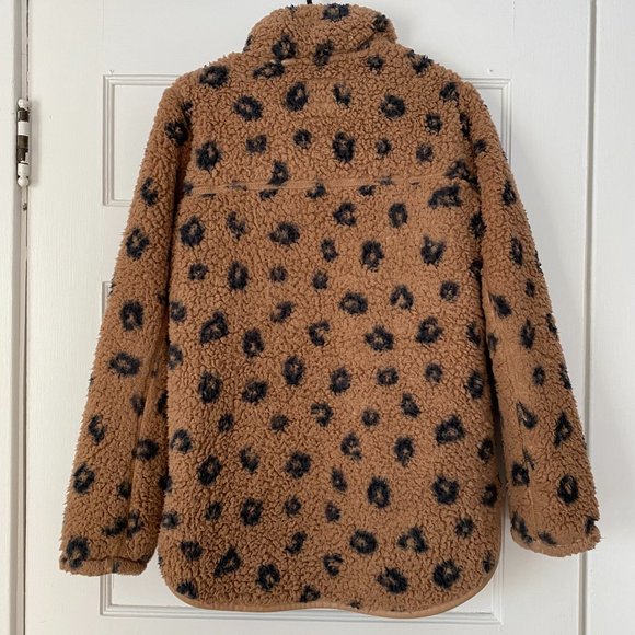 Abercrombie + Fitch Leopard Sherpa - Picture 2 of 3